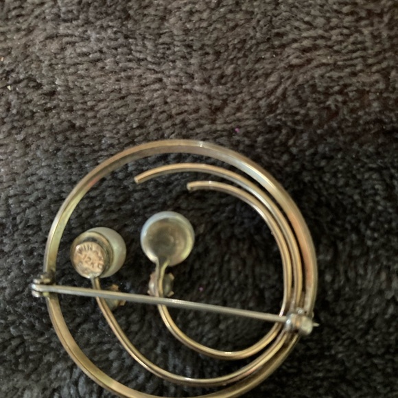 Winard brooch - Picture 2 of 3